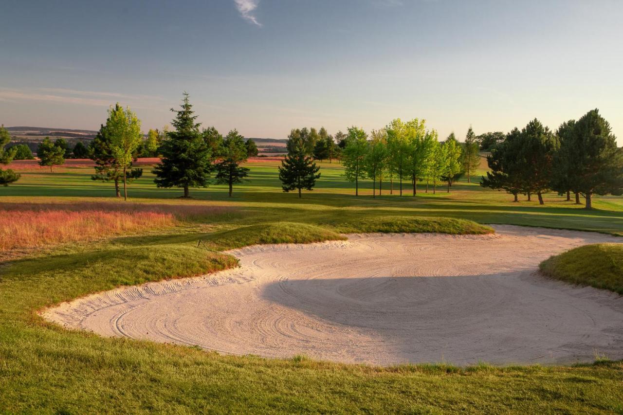 Darovansky Dvur - Wellness & Golf Hotel Brasy Екстер'єр фото