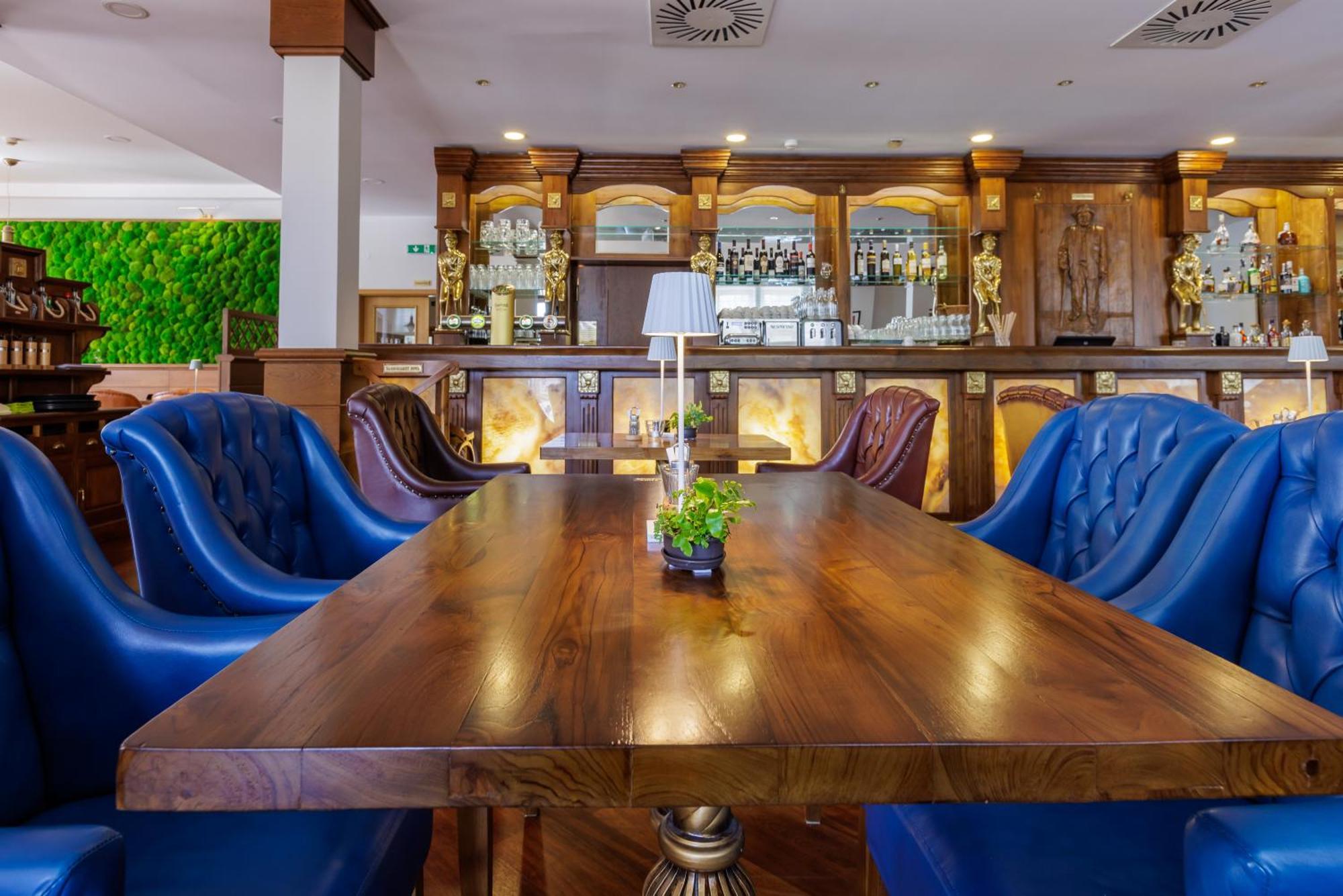Darovansky Dvur - Wellness & Golf Hotel Brasy Екстер'єр фото