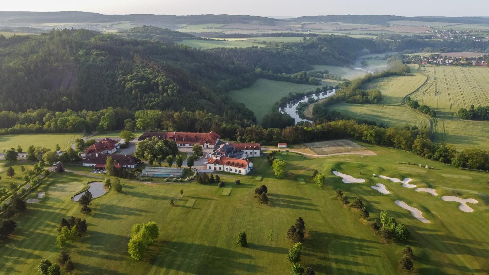 Darovansky Dvur - Wellness & Golf Hotel Brasy Екстер'єр фото